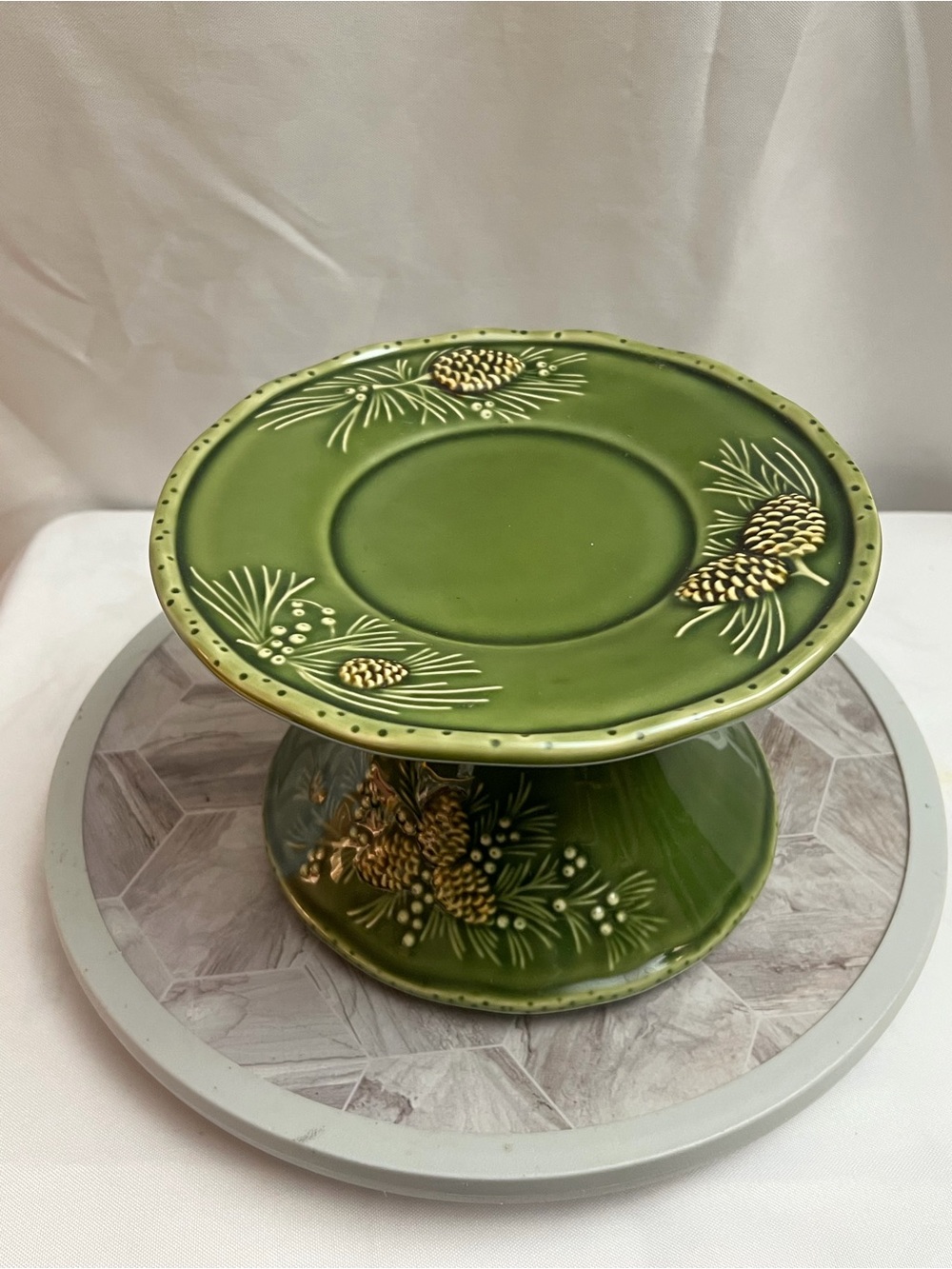 Yankee Candle Pinecone Pedestal Candle Holder Green Ceramic 2 Piece